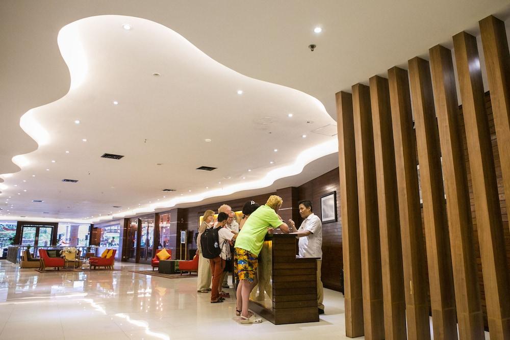Kutabex Beachfront Hotel Kuta Lombok Eksteriør billede