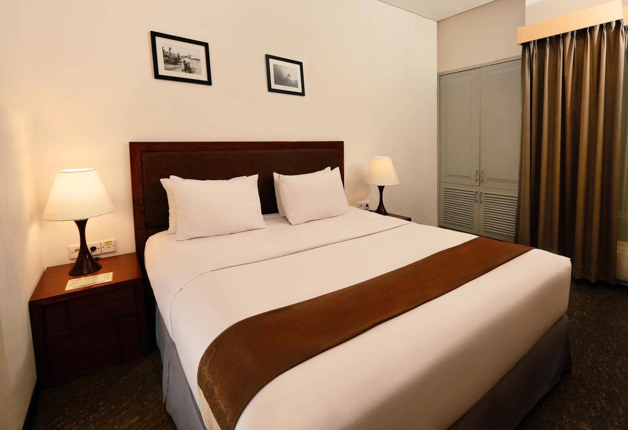 Kutabex Beachfront Hotel Kuta Lombok Eksteriør billede