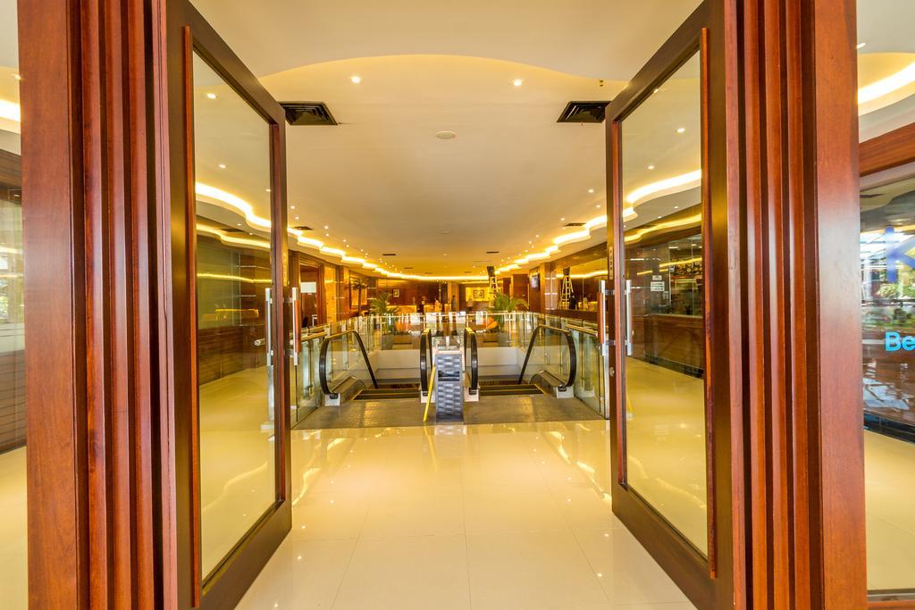 Kutabex Beachfront Hotel Kuta Lombok Eksteriør billede