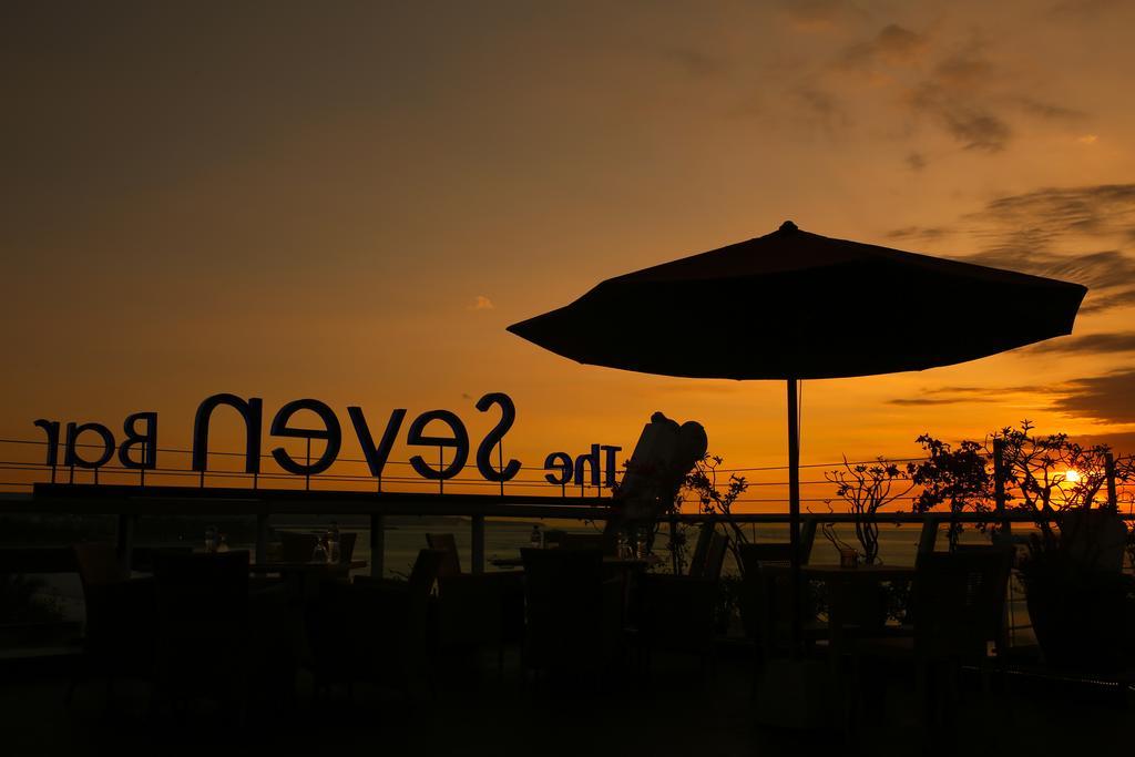 Kutabex Beachfront Hotel Kuta Lombok Eksteriør billede